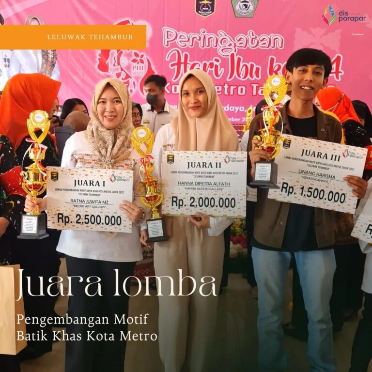 Penyerahan Lomba Pengembangan Motif Batik Khas Kota Metro